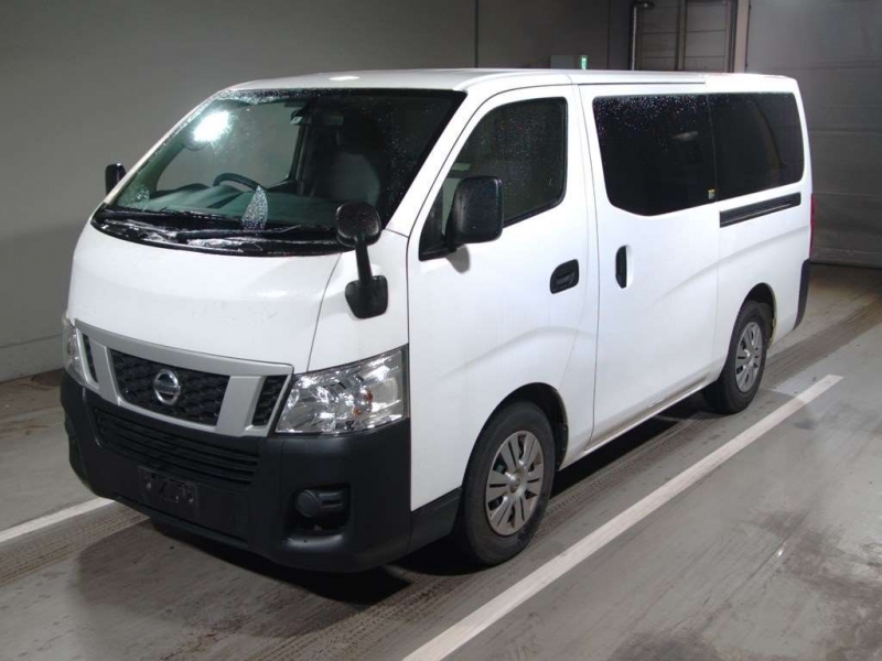 Nissan nv350 Caravan 2017