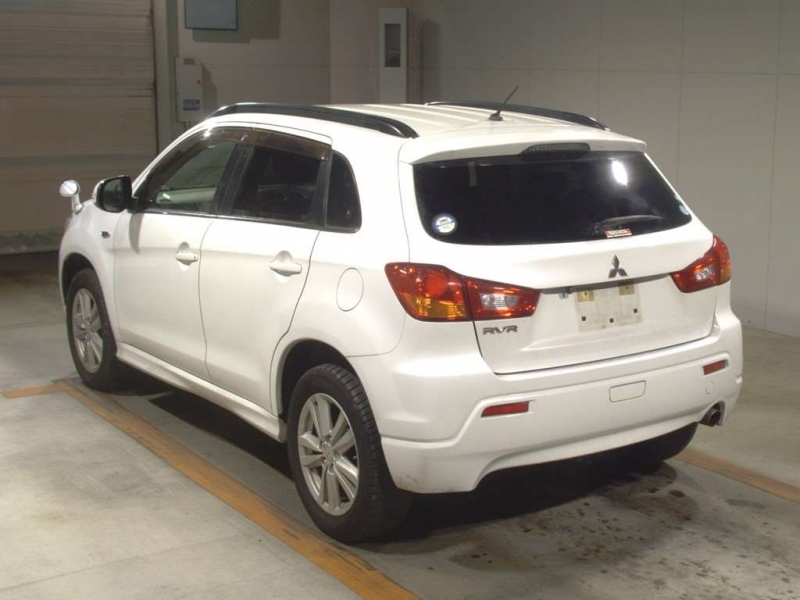 Mitsubishi RVR 2012