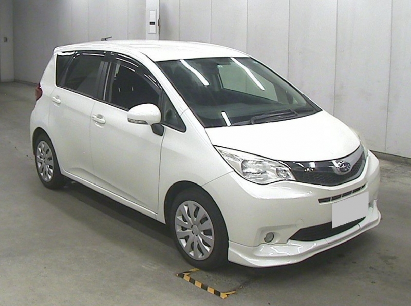 Subaru Trezia 2011